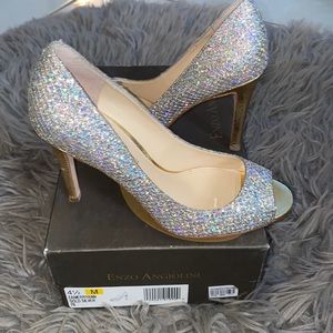 Size 4.5 gold silver Enzo angiolini heels